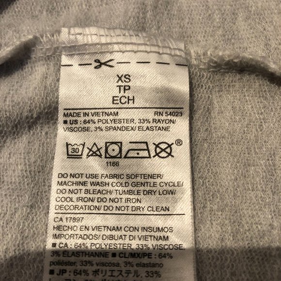 Old Navy Active Shirt - Picture 7 of 7